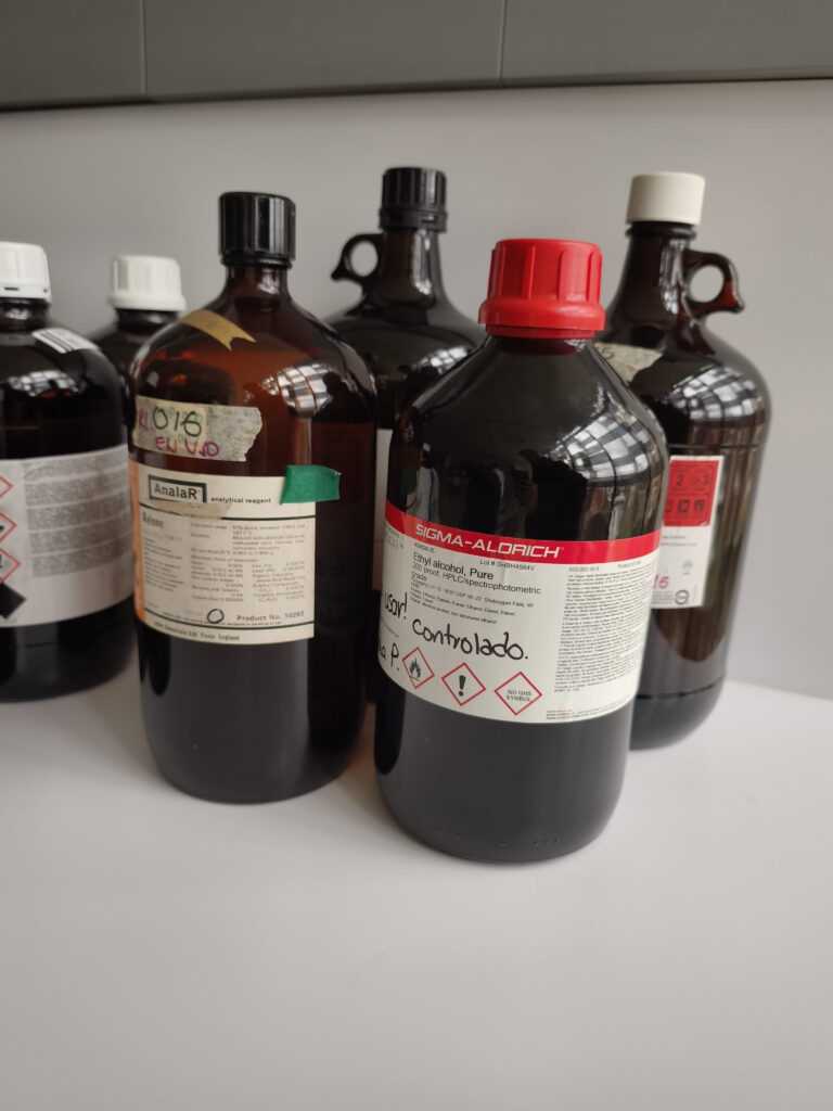 Sustancias controladas de reactivos Químicos Phoenix Worldwide Logistics Colombia